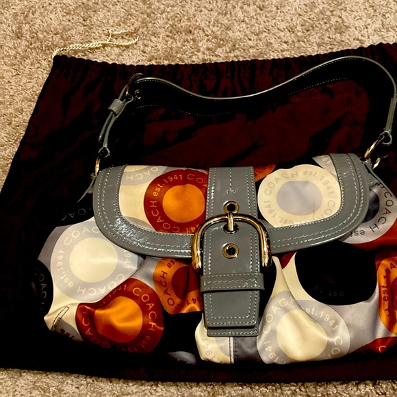 Coach purse LQQK - Picture 1 of 7